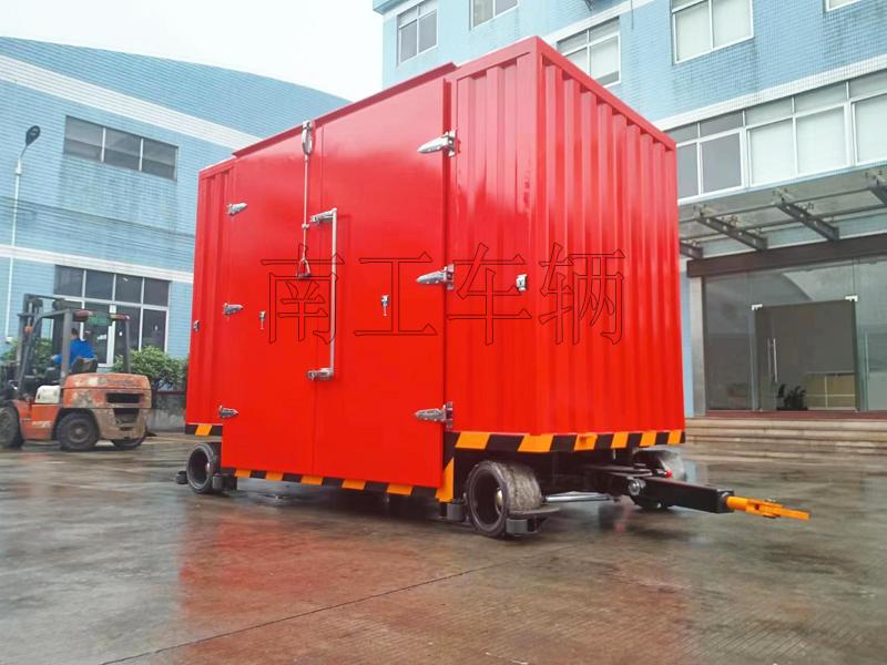 3吨双牵引箱式拼搏在线(中国)唯一官方网站 无动力叉车牵引工具拖车