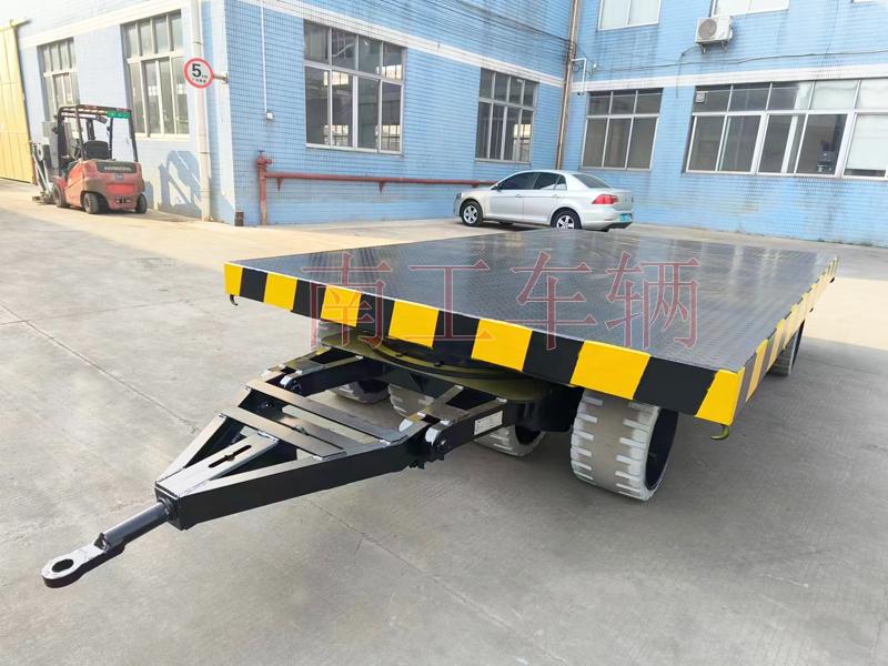 30吨重型拼搏在线(中国)唯一官方网站，叉车牵引重型工具拖车