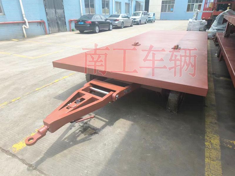3.5吨拼搏在线(中国)唯一官方网站 拼接款牵引平板车