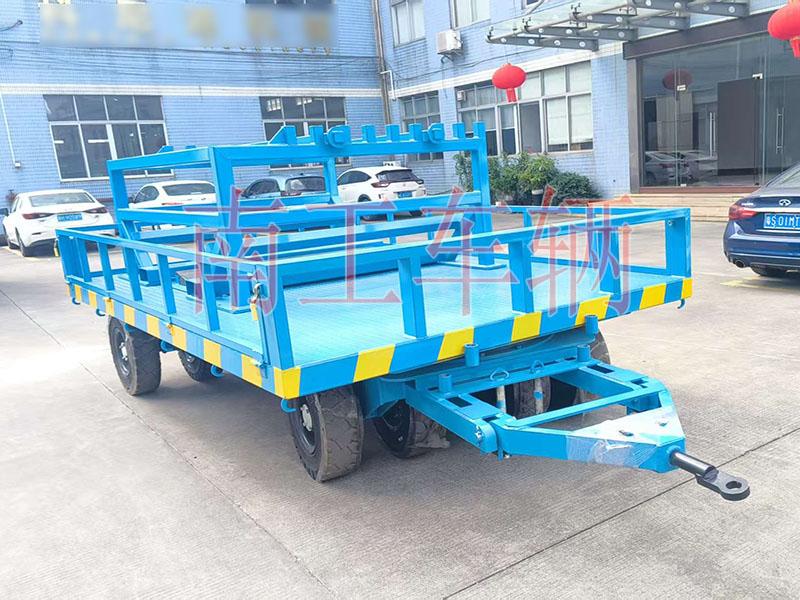 15吨护栏型拼搏在线(中国)唯一官方网站带卷料夹工具拖车