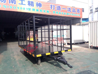 1676271188426378.jpg 3吨高护栏无动力全挂拼搏在线(中国)唯一官方网站黑色1I.jpg