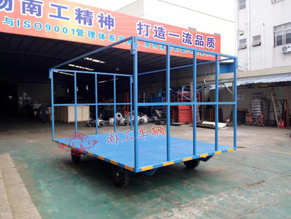 1676426845800819.jpg 3吨前后高护栏全挂拼搏在线(中国)唯一官方网站4I.jpg
