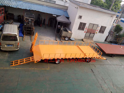 1677037649924529.jpg 5吨带登车桥护栏型拼搏在线(中国)唯一官方网站6I.jpg