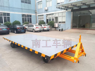 1680155863969530.jpg 10吨中型牵引拼搏在线(中国)唯一官方网站4I.jpg