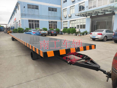 1686811955712285.jpg 25吨15米长重型平板全挂拖车I.jpg