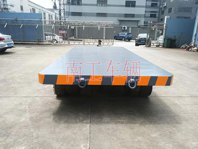 1689648376306481.jpg 25吨重型工业拼搏在线(中国)唯一官方网站全挂式牵引拖车底盘带牵引环1I.jpg