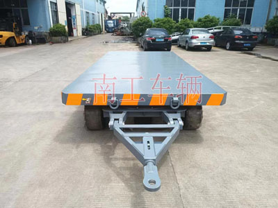 1689648409644526.jpg 25吨重型工业拼搏在线(中国)唯一官方网站全挂式牵引拖车底盘带牵引环4I.jpg