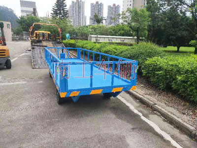 1691634364732369.jpg 2吨护栏型拼搏在线(中国)唯一官方网站 工业全挂车3I.jpg
