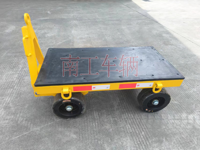 1722233038364315.jpg 2吨小型拼搏在线(中国)唯一官方网站带胶垫3I.jpg