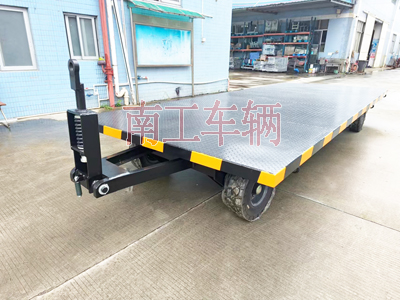 1729233886643623.jpg 6吨牵引拼搏在线(中国)唯一官方网站 工业全挂拖车4I.jpg