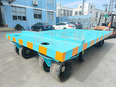1734999665832757.jpg 18吨重型拼搏在线(中国)唯一官方网站 四个转盘工具拖车2I.jpg