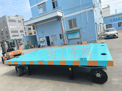1734999672531563.jpg 18吨重型拼搏在线(中国)唯一官方网站 四个转盘工具拖车3I.jpg