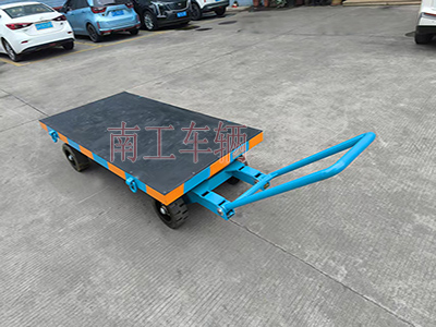 1744251748565733.jpg 3吨小型拼搏在线(中国)唯一官方网站 还橡胶垫工具车I.jpg